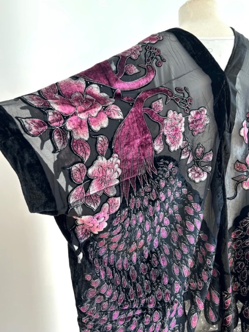 Lavender velvet, peacock kimono, Burnout Kimono, night, dress, bathrobe, black,